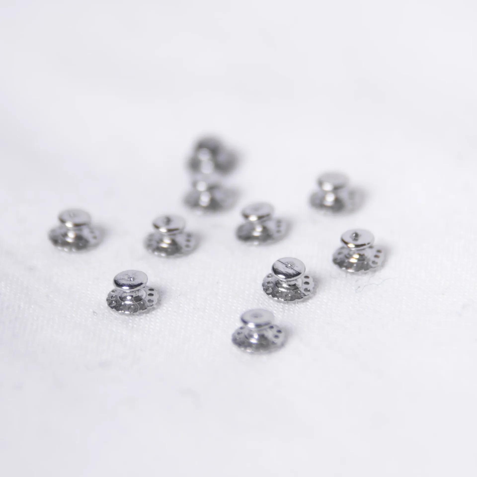 [IA04-051] Lingual Button, round curved base, bondable, 10pcs/pkg